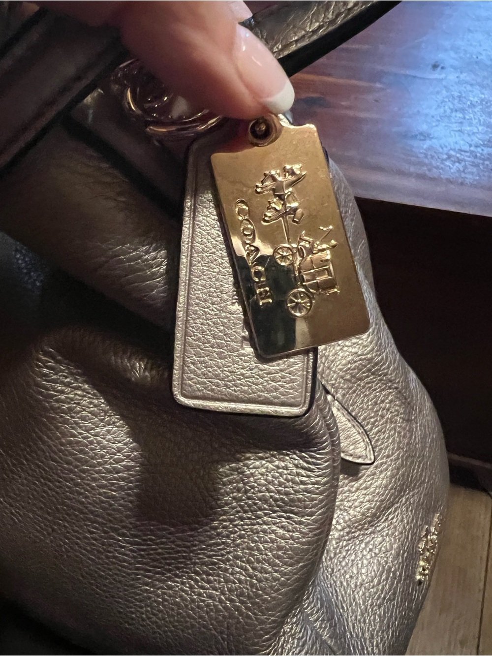 Coach Metallic Gold Leather Shoulder Bag - Picture 2 of 8